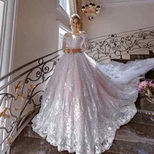 Luxury O-Neck Wedding Dresses Long Sleeves Beading Applique Back Bridal Gowns