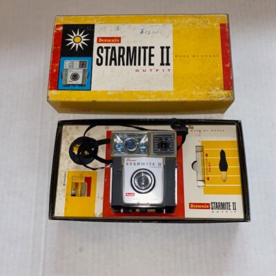 Kodak Brownie Starmite II Outfit Camera With Original Box Vintage