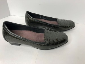 clarks green loafers