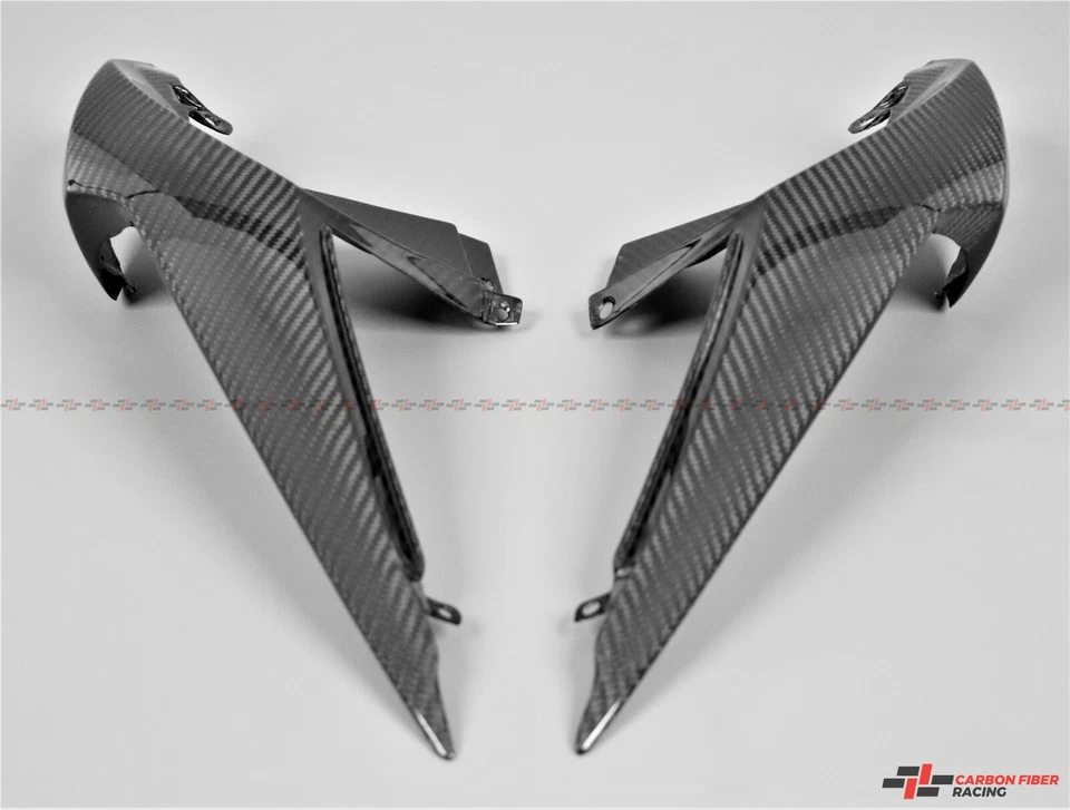 Боковые панели сидений 2013 Triumph Daytona 675 - 100% углеродное волокно - Изображение 3 из 3