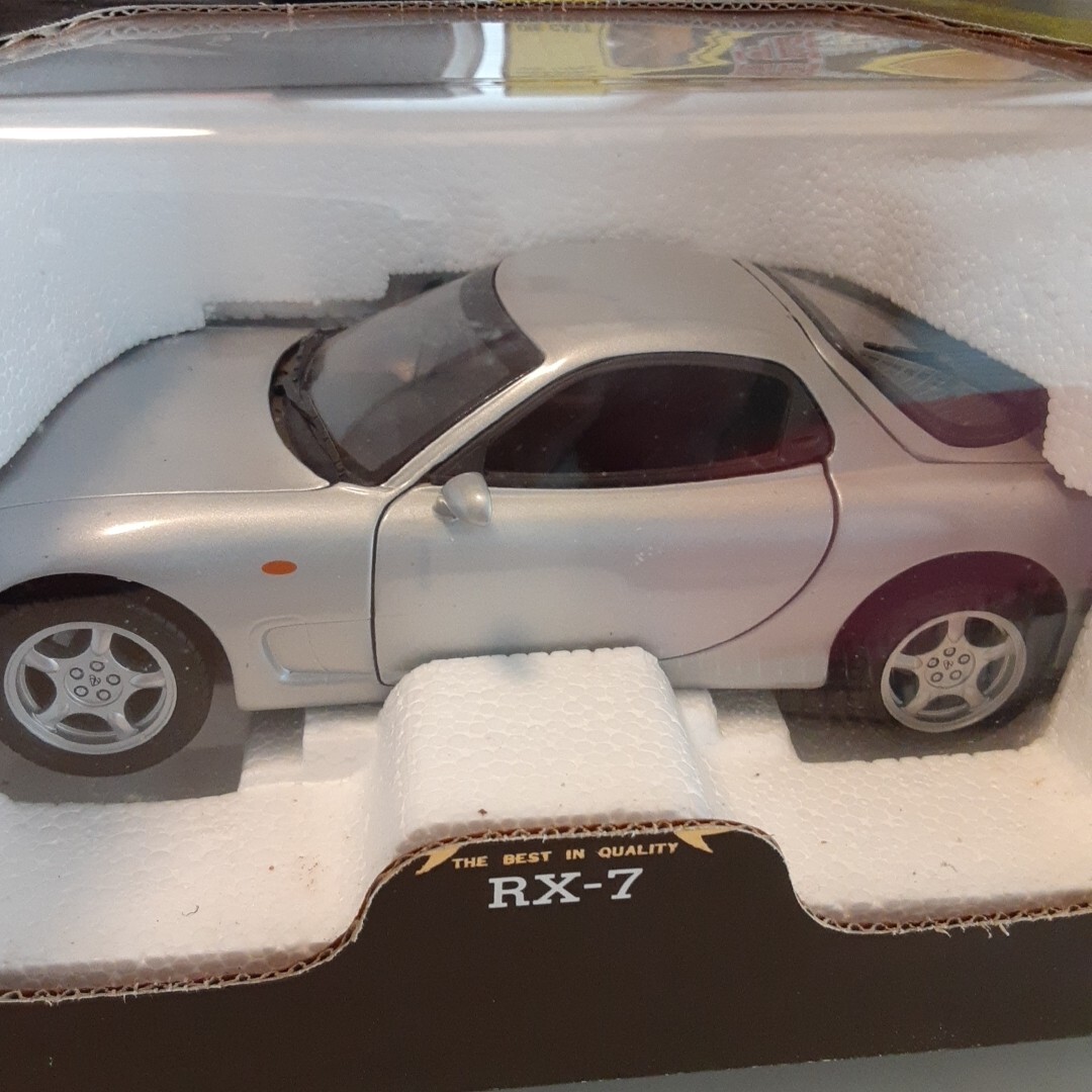 Picture 4 of 17