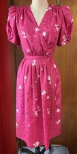 Vintage Flora Kung Hot Pink Silk Image Print Wrap Dress Sz 6