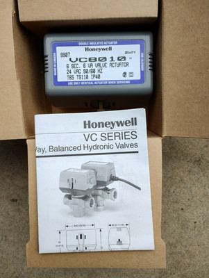 Honeywell VC8010 3-Wege Umschaltventil nur Stellantrieb. Kein Wasserabschnitt.