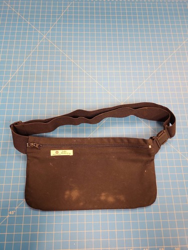 Safe Money MoneyMark Waist Pack Black Travel Money Security Belt Bag Fanny