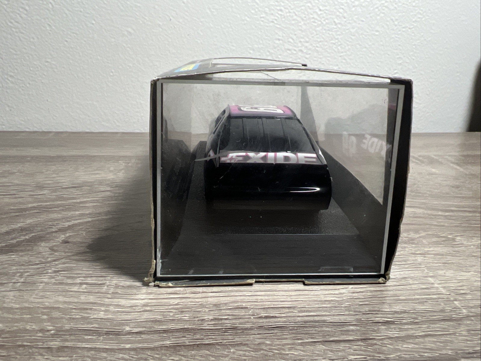 Picture 3 of 6