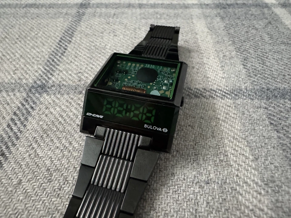 Bulova 98C140 Orologio Uomo Edizione Speciale Computron D-Cave - Nero - Immagine 4 di 4