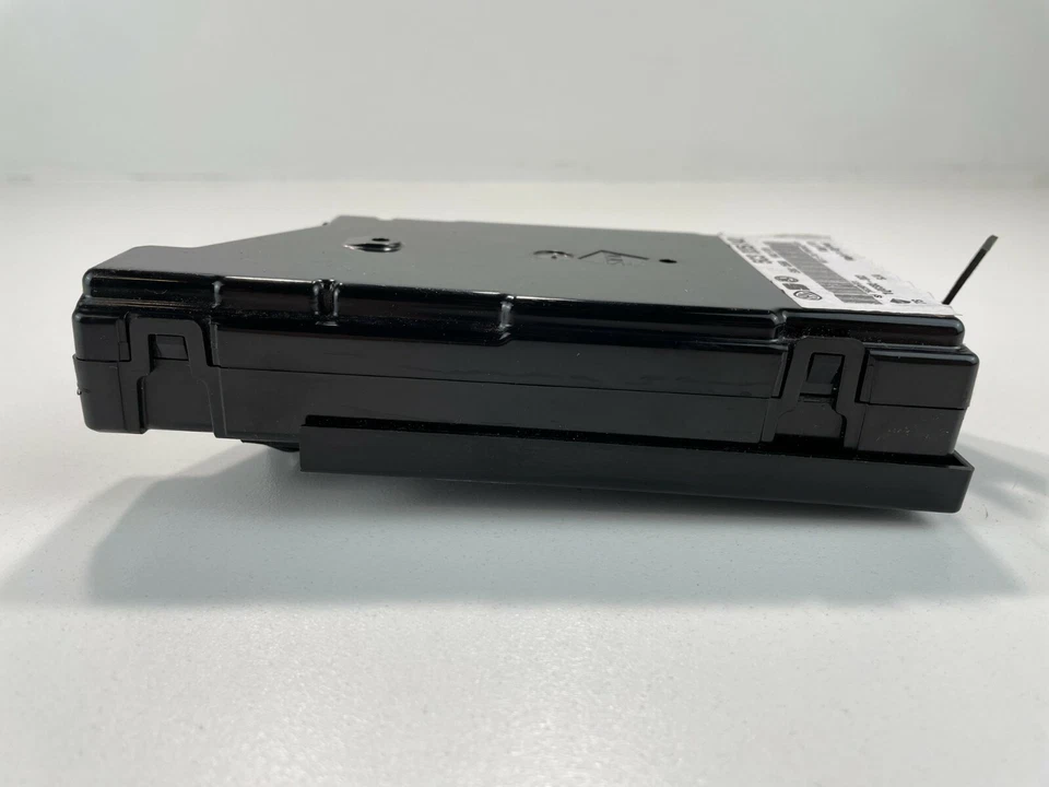 2013 VOLKSWAGEN BEETLE MULTIMEDIA INTERFACE MODULE OEM, 5C3 035 342 - Image 3 of 4