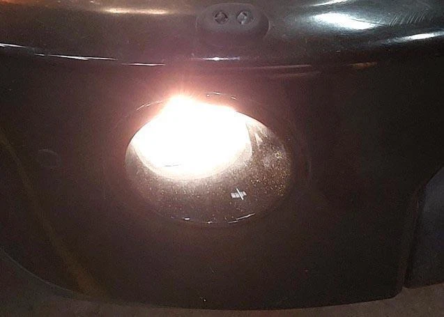 LR2 LR4 2008-2013 - RANGE ROVER SPORT (L320 L322) FARO ANTINIEBLA PASAJERO DERECHO Foto 2 de 4