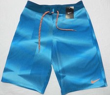 Men's swim shorts NIKE size 30 lightweight board style shorts 65 NEW te31