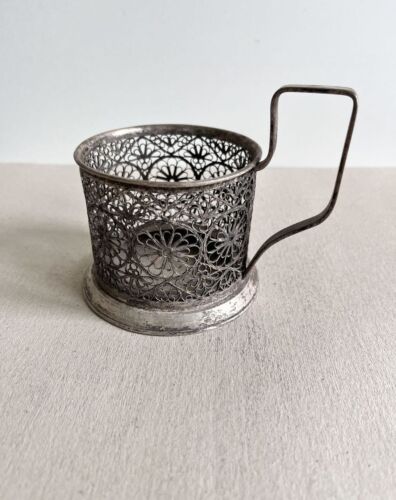 Vintage Beautiful Podstakannik Tea Holder Soviet Filigree Floral Ornament Scan - Picture 2 of 4