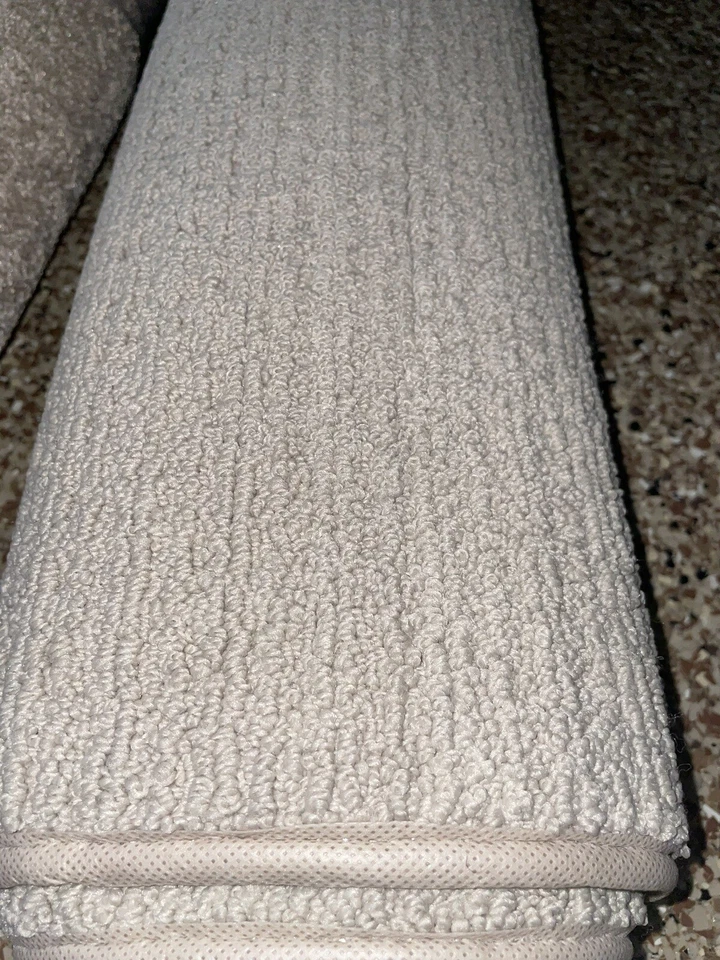 Alfombras Mohawk de 4' x 6' nuevas Foto 3 de 4