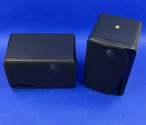 Pyle 3.5'' 200 Watt 3-Way Weather Proof Mini Box Speakers PLMR24B Black Set of 2 - Picture 4 of 10