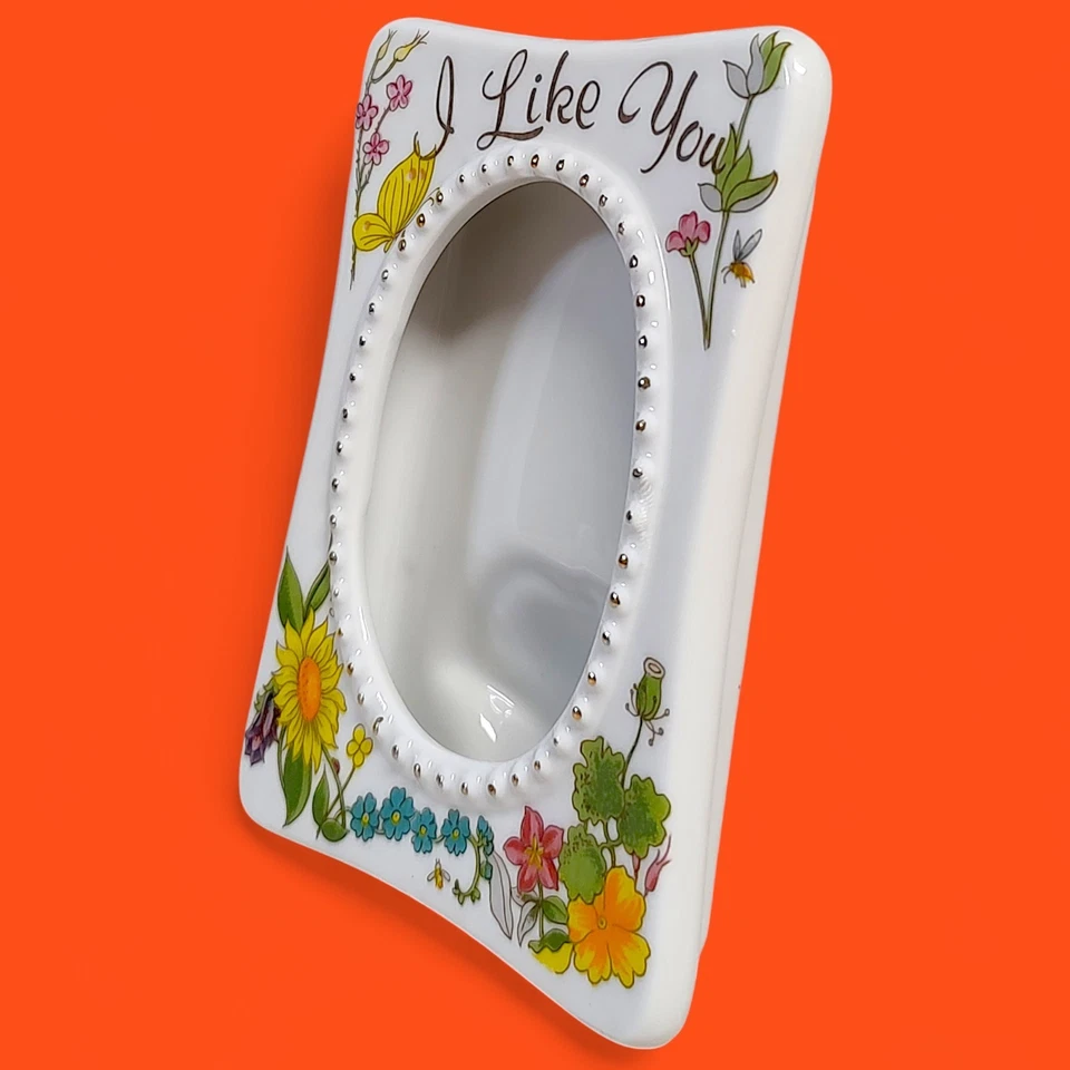 Marco de fotos de cerámica floral vintage Enesco "I Like You" se adapta a 2,5" x 3,25" Japón Foto 2 de 4