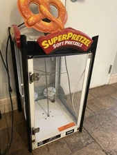 Super Soft Pretzel Warmer