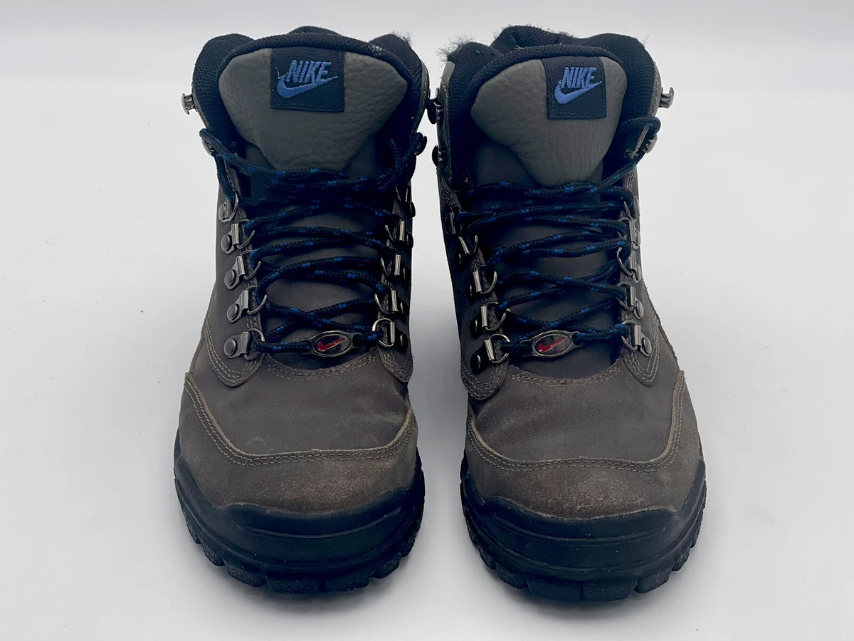 Nike regrind shop hiking boots