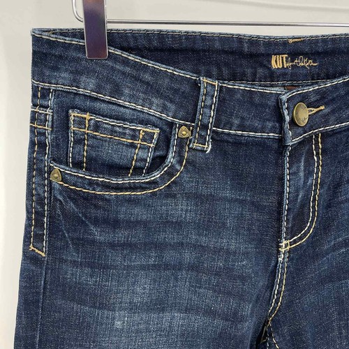Pantalones de mezclilla bordados Kut From the Kloth talla 8 bota de lavado oscuro 31 x 31 - Imagen 4 de 13