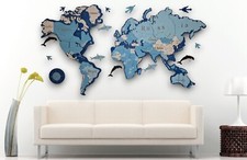 3D wooden map with the names of countries+ exclusive box.