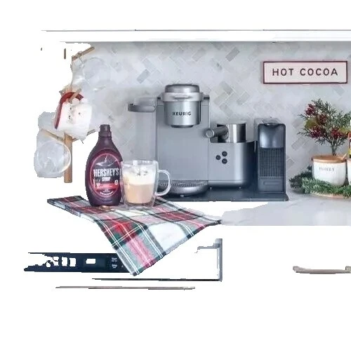 Pottery Barn Cotton Blend Hand Towels