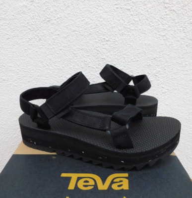 TEVA BLACK LEATHER UNIVERSAL CERES PLATFORM SANDALS, WOMEN US 9/ EUR 40  ~NIB