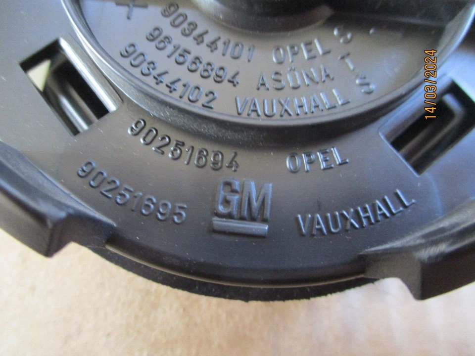 Opel Kadett E Vectra A Hupenknopf Signalknopf für 2-Speichen Lenkrad NEU orig. - Bild 3 von 4