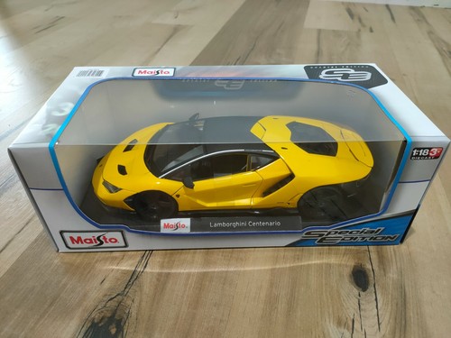 Maisto Diecast Model 1:18 scale - Lamborghini Centenario (Yellow) - Picture 2 of 2