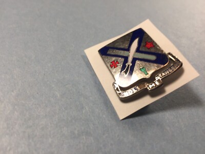 US Army -2nd Inf. Regt. DUI /Crest clutch back