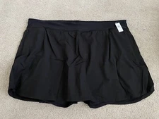 NWT old navy womens 4X Black stretchtech active skort