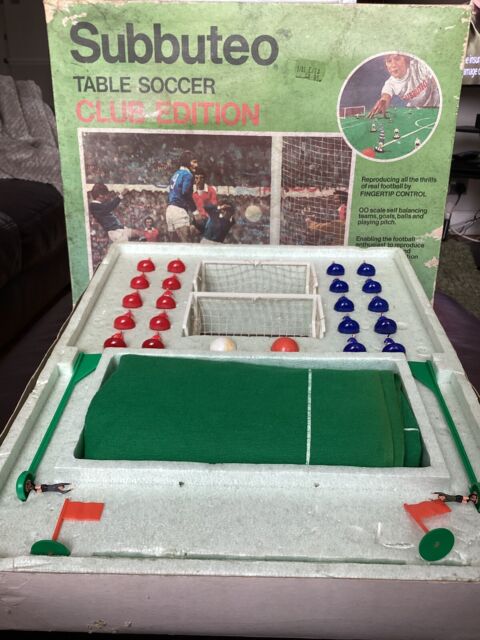 Subbuteo Table Soccer Club Edition Set 1977/78 Vintage set Subbuteo Table Soccer Club Edition Set 1977/78 Vintage set