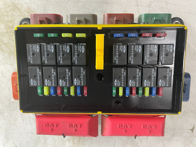 Eaton 16 Circuit Aux Power Distribution Center