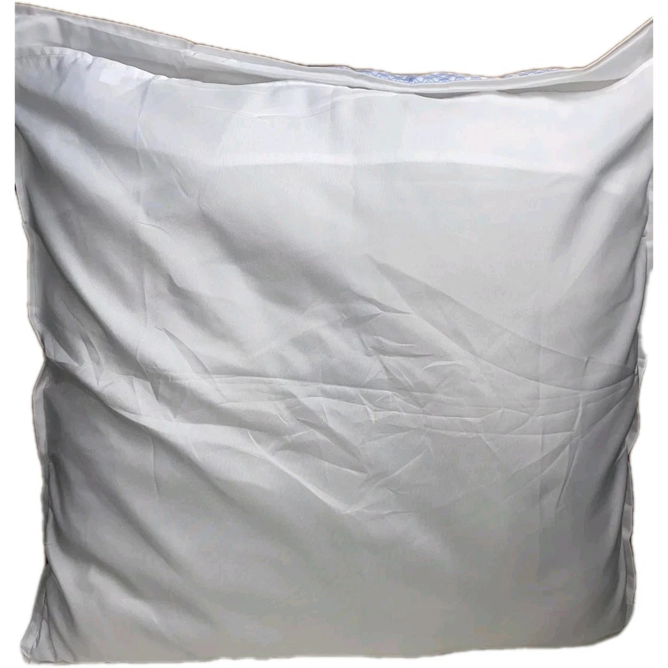 2 fundas de almohada Martha Stewart Euro azul blanco cuadrados 25" x 25" aspecto seda Foto 4 de 4