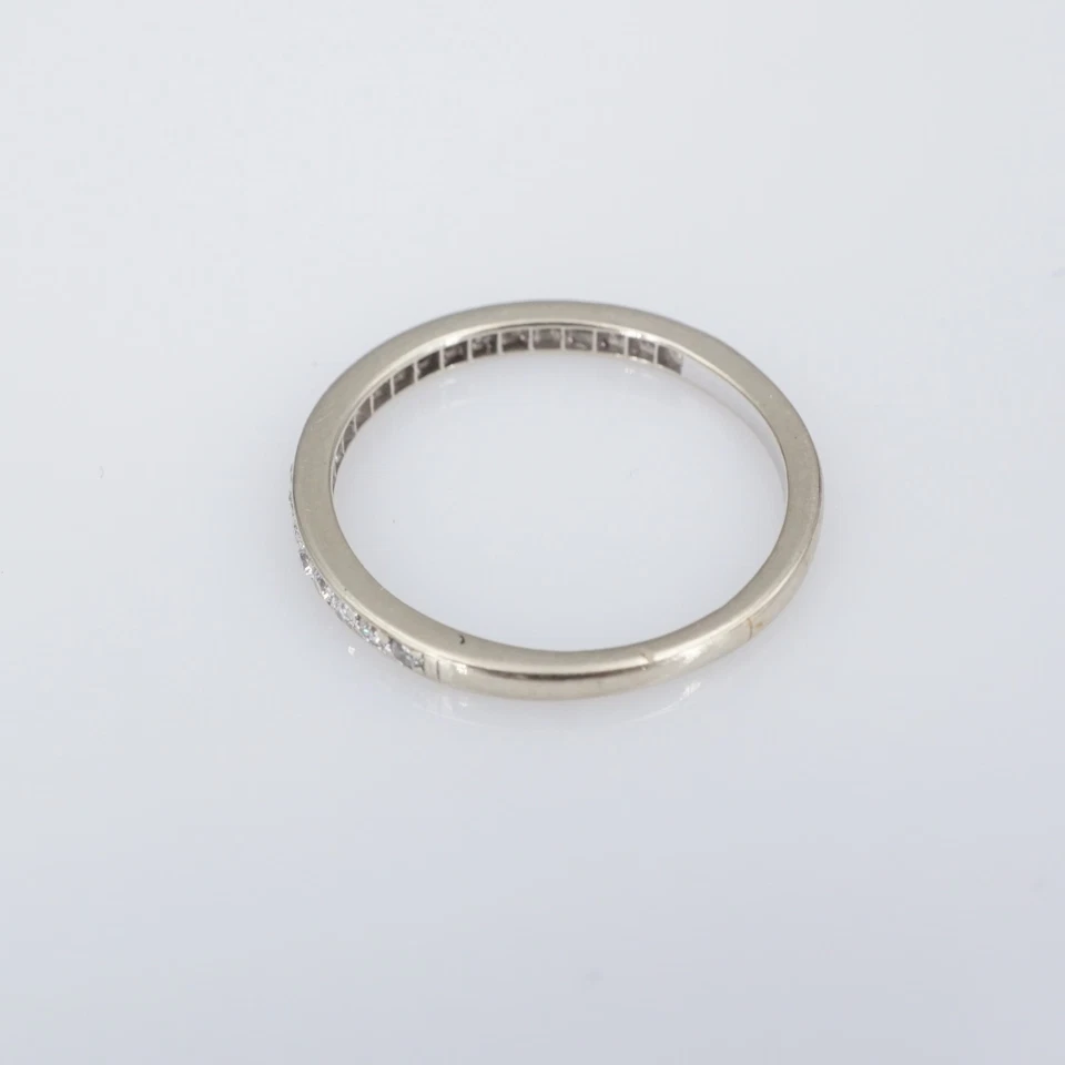 14k Diamond Wedding Band Half Eternity Stacker White Gold Size 5.25 RG4919 - Image 4 of 4