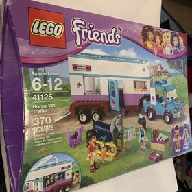 Sealed LEGO FRIENDS: Horse Vet Trailer (41125) Shelf Wear Em9