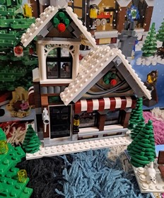 LEGO 10199 Winter Village Toy Shop Advanced Models Complete w/ Manual & Box