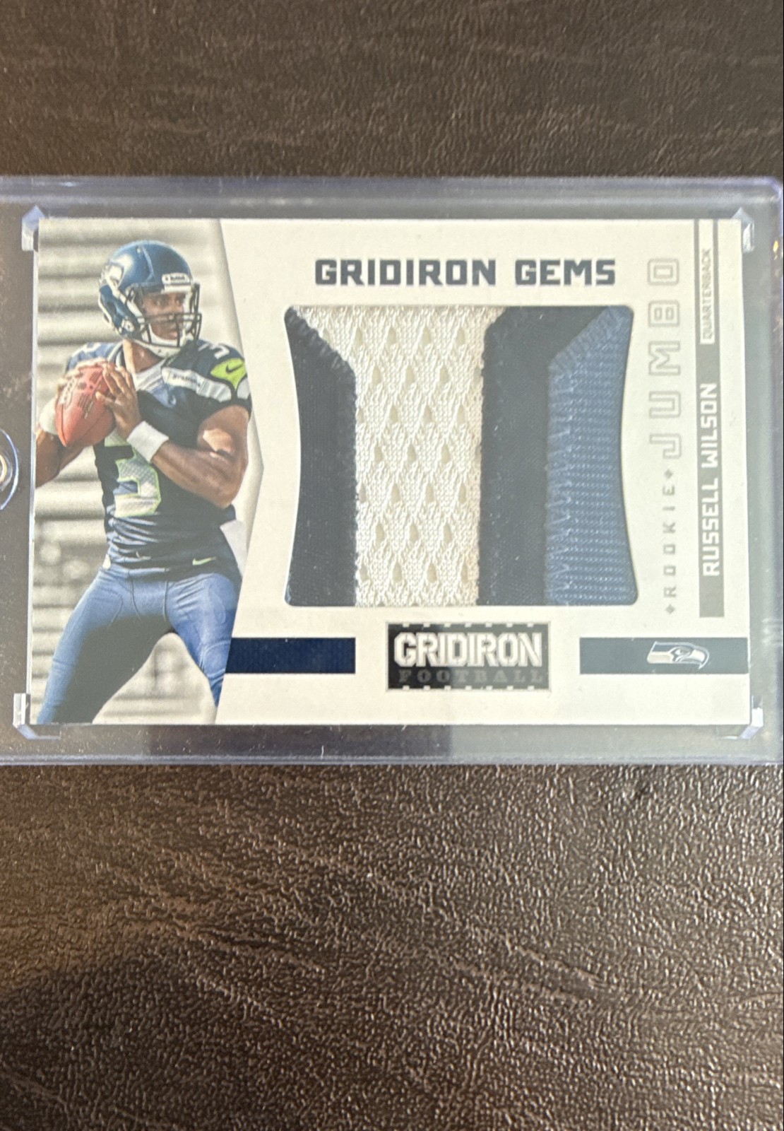 Russell Wilson Panini Gridiron Rookie Gridiron Gems #320 Jersey-Prime