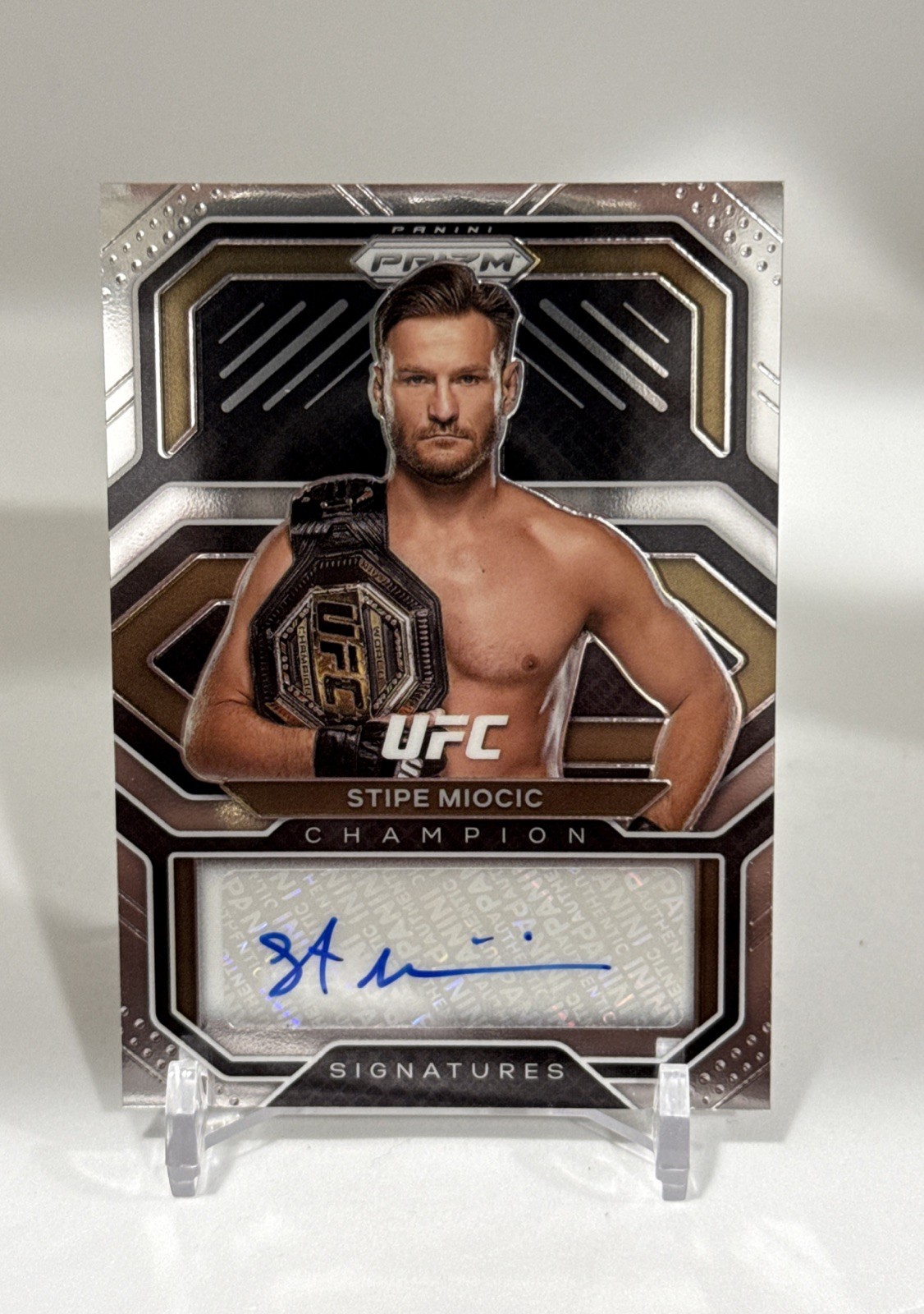 2021 Panini Prizm UFC Stipe Miocic Champion Signatures Auto