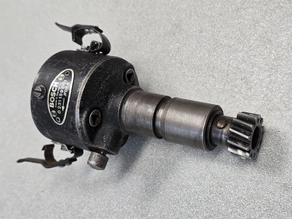 DISTRIBUIDOR DE ENCENDIDO MUY BONITO USADO ORIGINAL ORIGINAL PORSCHE 911 SWB BOSCH JFDR6 Foto 3 de 4