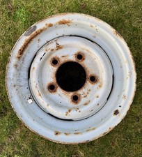 Land Rover Series 1, 2, 3 & Defender 90/110 Original Tubeless Steel Wheel Rim