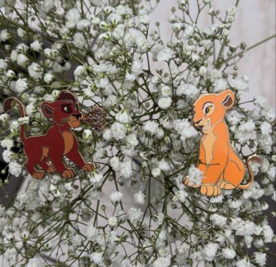 Kovu And Kiara Pin Set