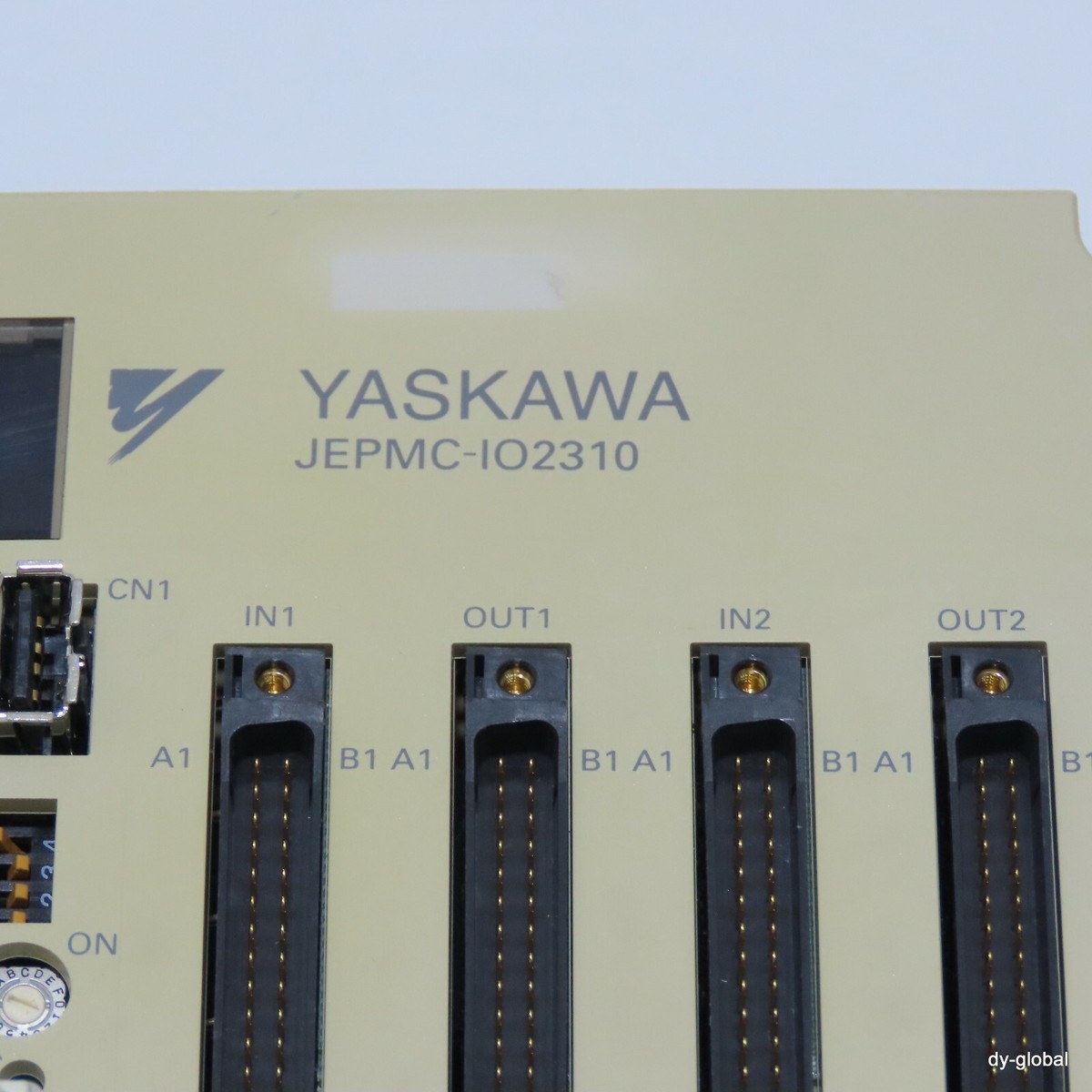 YASKAWA Used MP2300,JEPMC-IO2310 VER.A01 discolored PLC-I YASKAWA Used MP2300,JEPMC-IO2310 VER.A01 discolored PLC-I