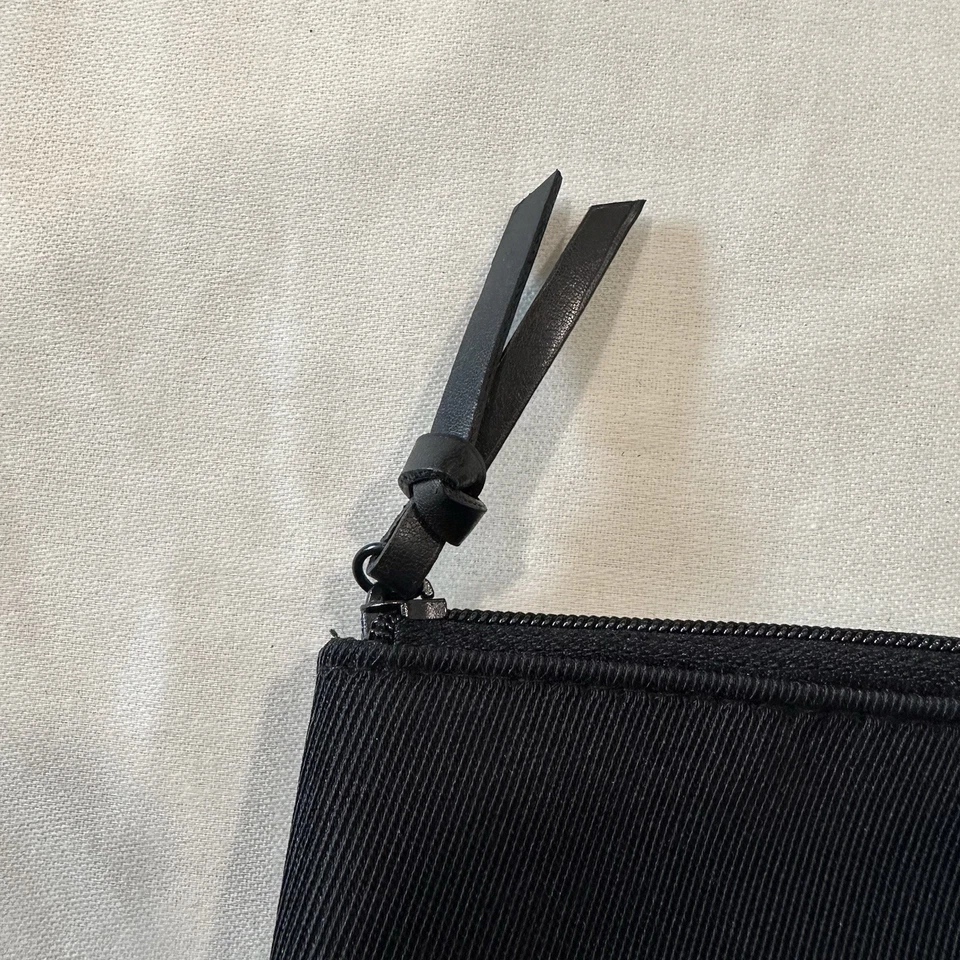 Yves Saint Laurent маленький черный духи / клатч / косметический мешочек - Изображение 4 из 4