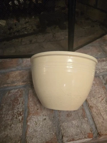 Vintage Homer Laughlin China FIESTA #5 yellow Mixing Bowl Inner Rings, No chips