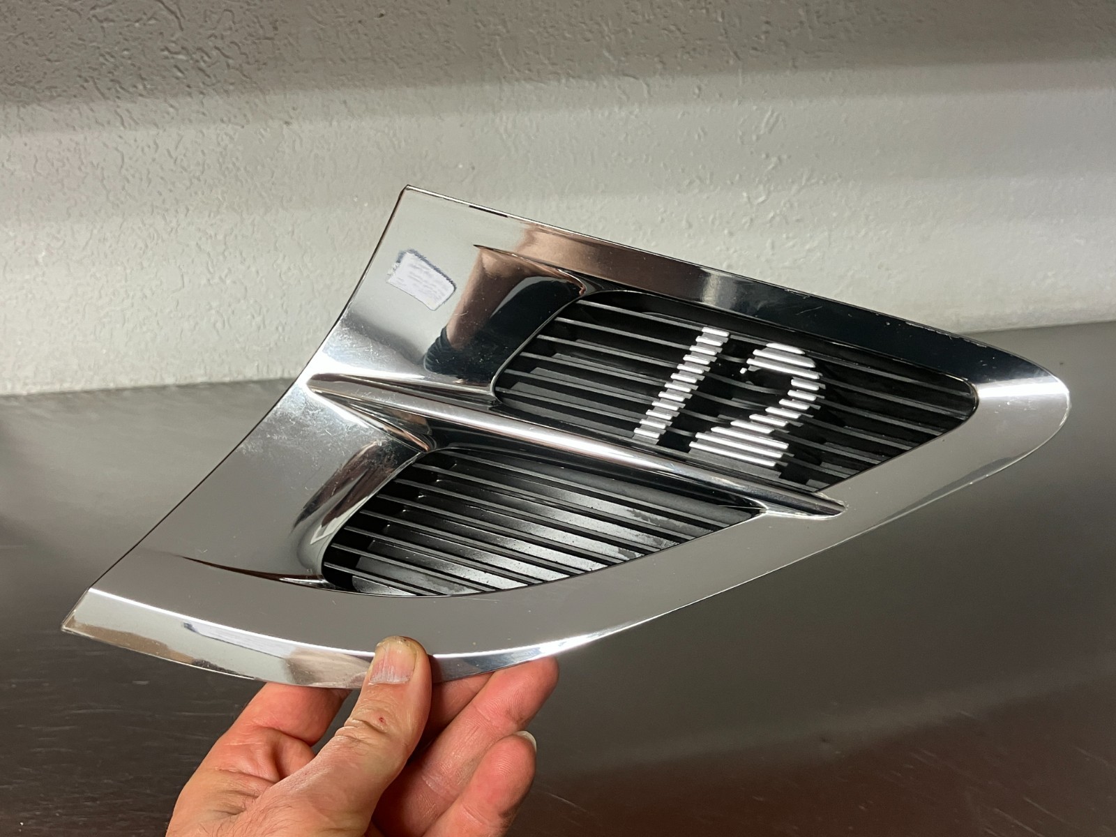 18-20 Bentley Continental GT Passenger Right Side Fender Vent Grille Grill 12 ed