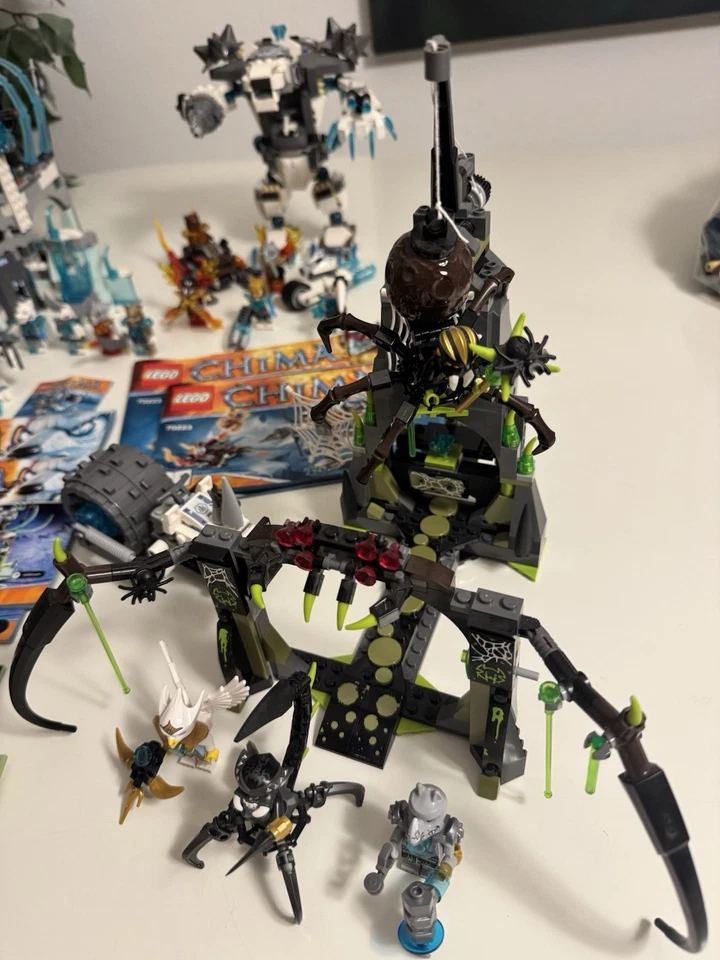 Lego Legends Of Chima Ice Collection Ice Fortress Mammoth's Stronghold Ice Bear - Image 4 of 4