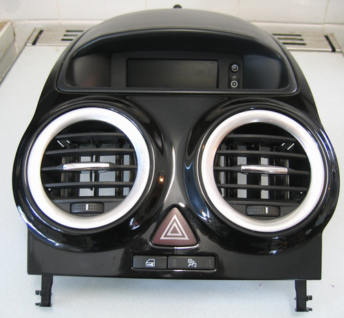2006 VAUXHALL CORSA D CD30 MP3 AUX RADIO STEREO PIANO BLACK VENTS HEATER PANEL - Picture 6 of 19