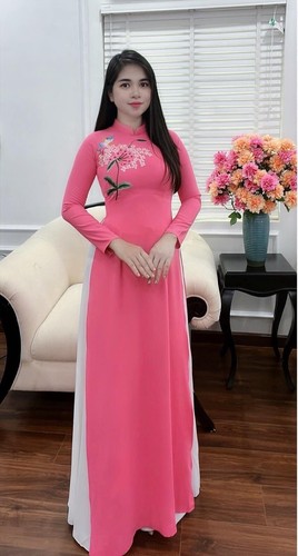 Ao Dai Vietnamese, Embroidered, Silk, Designer Long Dress With Pants. Size L - Picture 4 of 4
