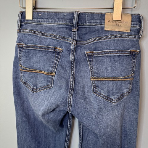 Abercrombie Kids Slim Straight Blue Jeans. Size 13 / 14 - Picture 6 of 10