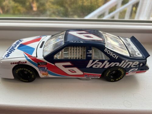 mark martin 1/24 diecast cars - Picture 1 of 11