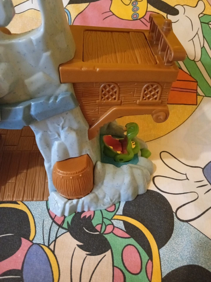 Mattel Disney Pirate Ship 2011 Foto 3 de 4