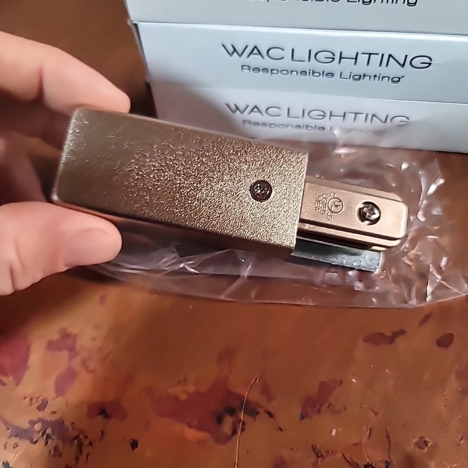 Alimentación de 8 luces WAC LLE Live End para sistemas L-Track LLE-BN níquel cepillado Foto 2 de 4