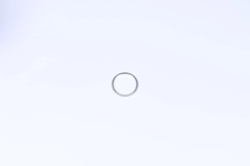 Alianza de boda Cartier Étincelle 0,25 quilates diamante oro blanco de 18 quilates talla 49 con papeles  Foto 4 de 4